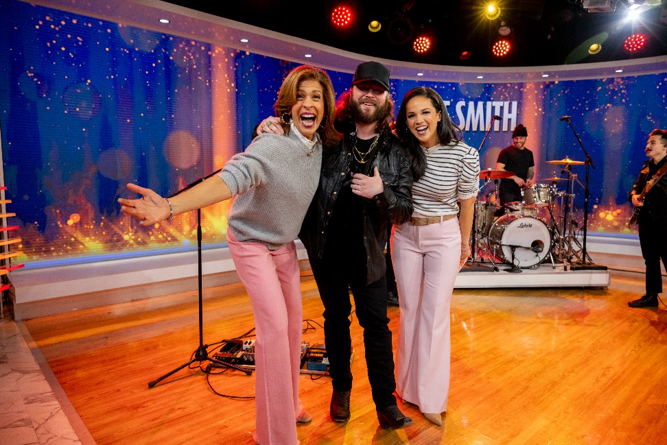 Nate Smith performs on "World on Fire" on NBC's Today